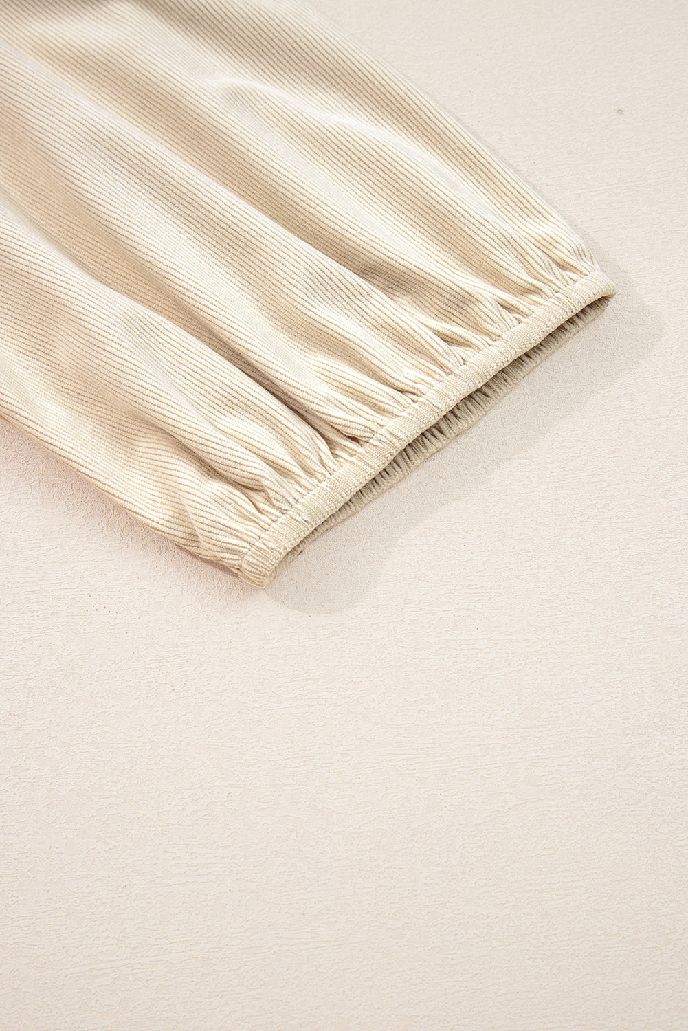 Plus Size Solid Scallop Notched Neck Mini Dress