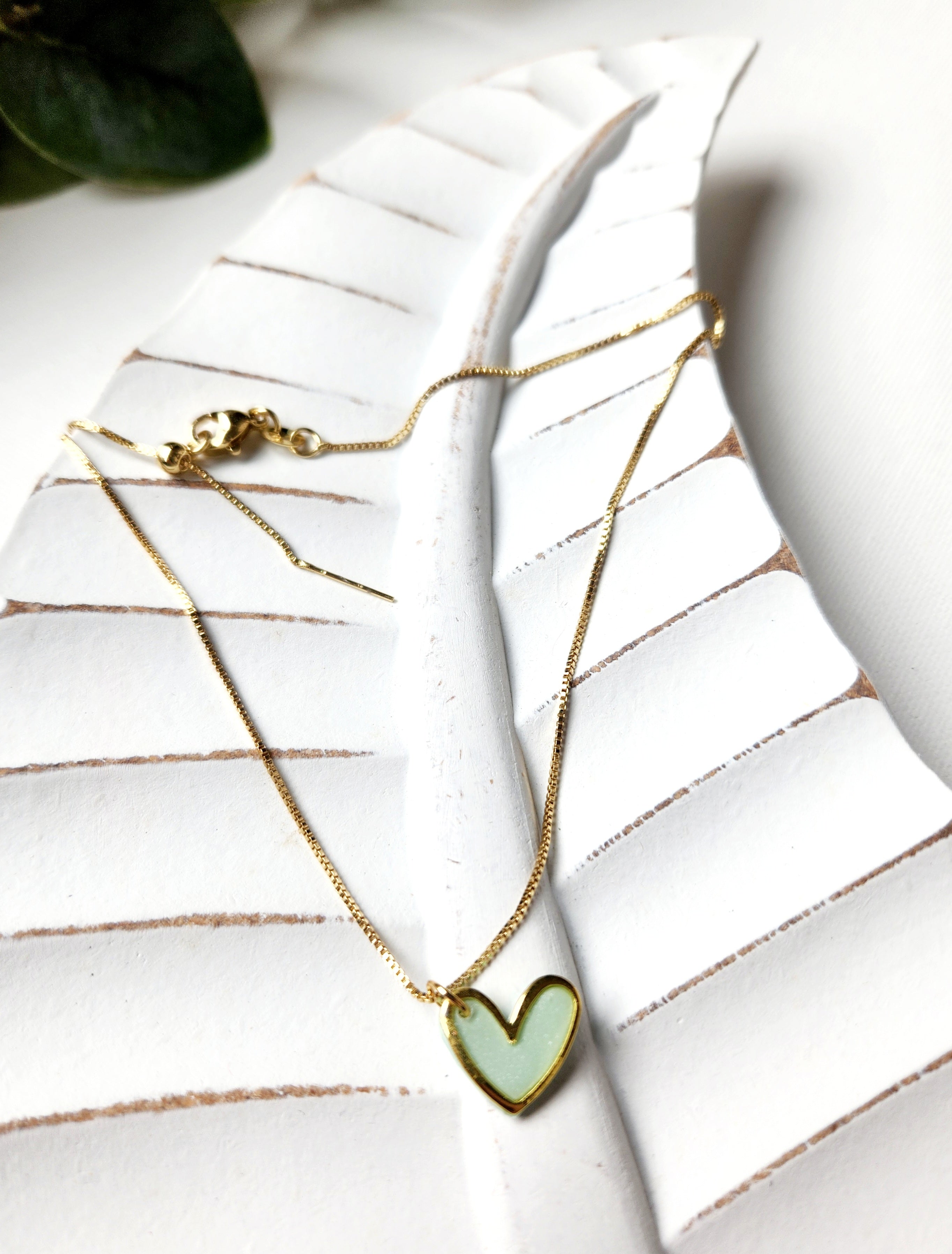 Gold heart necklace