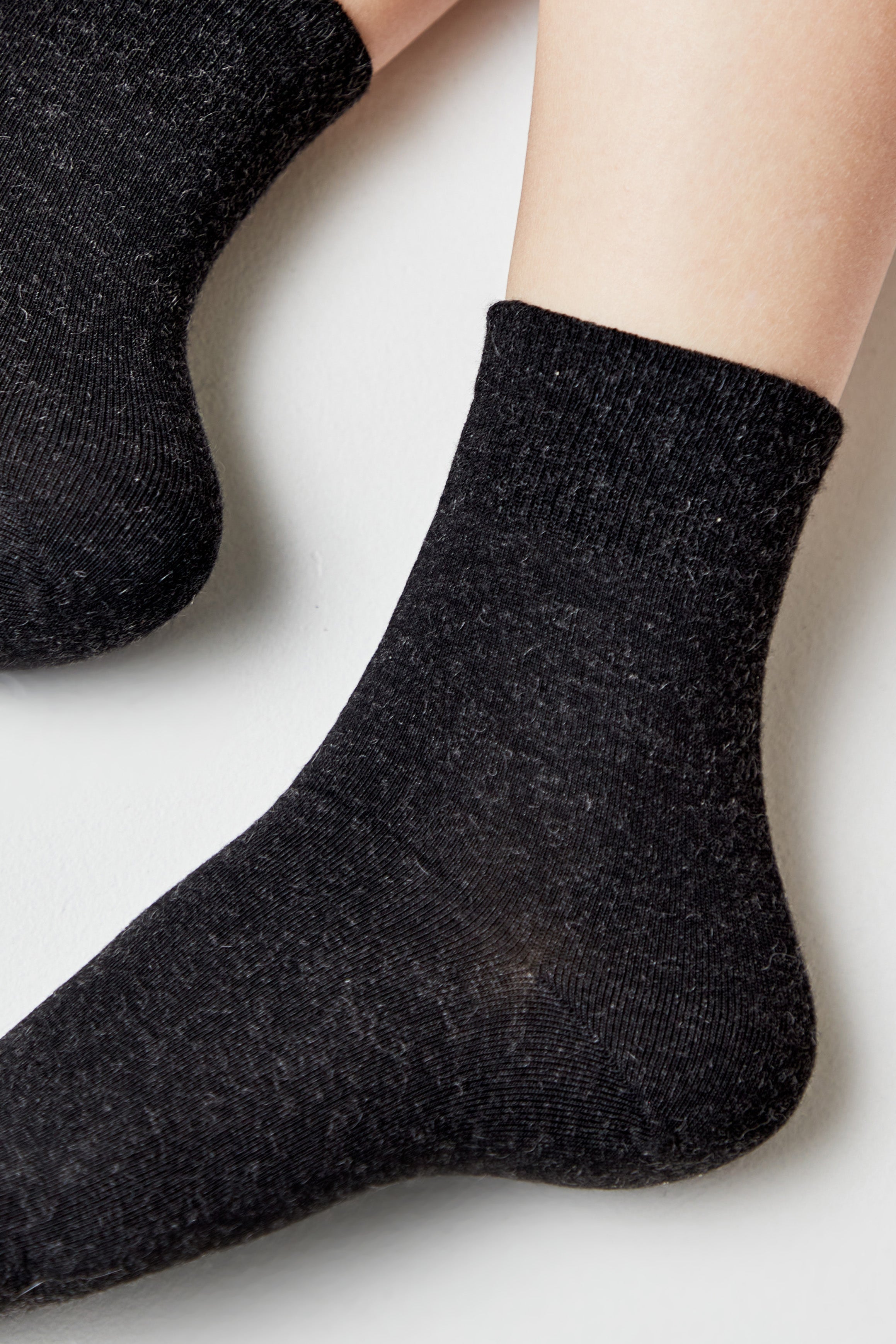 Viscose and Cashmere Socks Conte Comfort 000