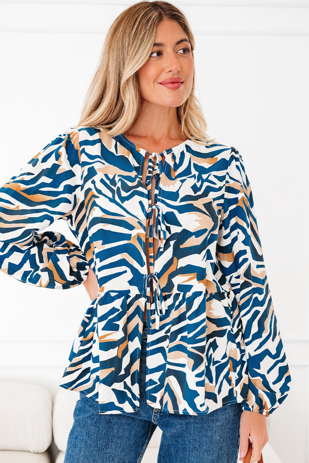 Zebra Tied Front Puff Sleeve Top