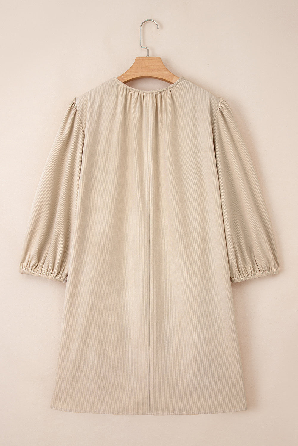 Plus Size Solid Scallop Notched Neck Mini Dress