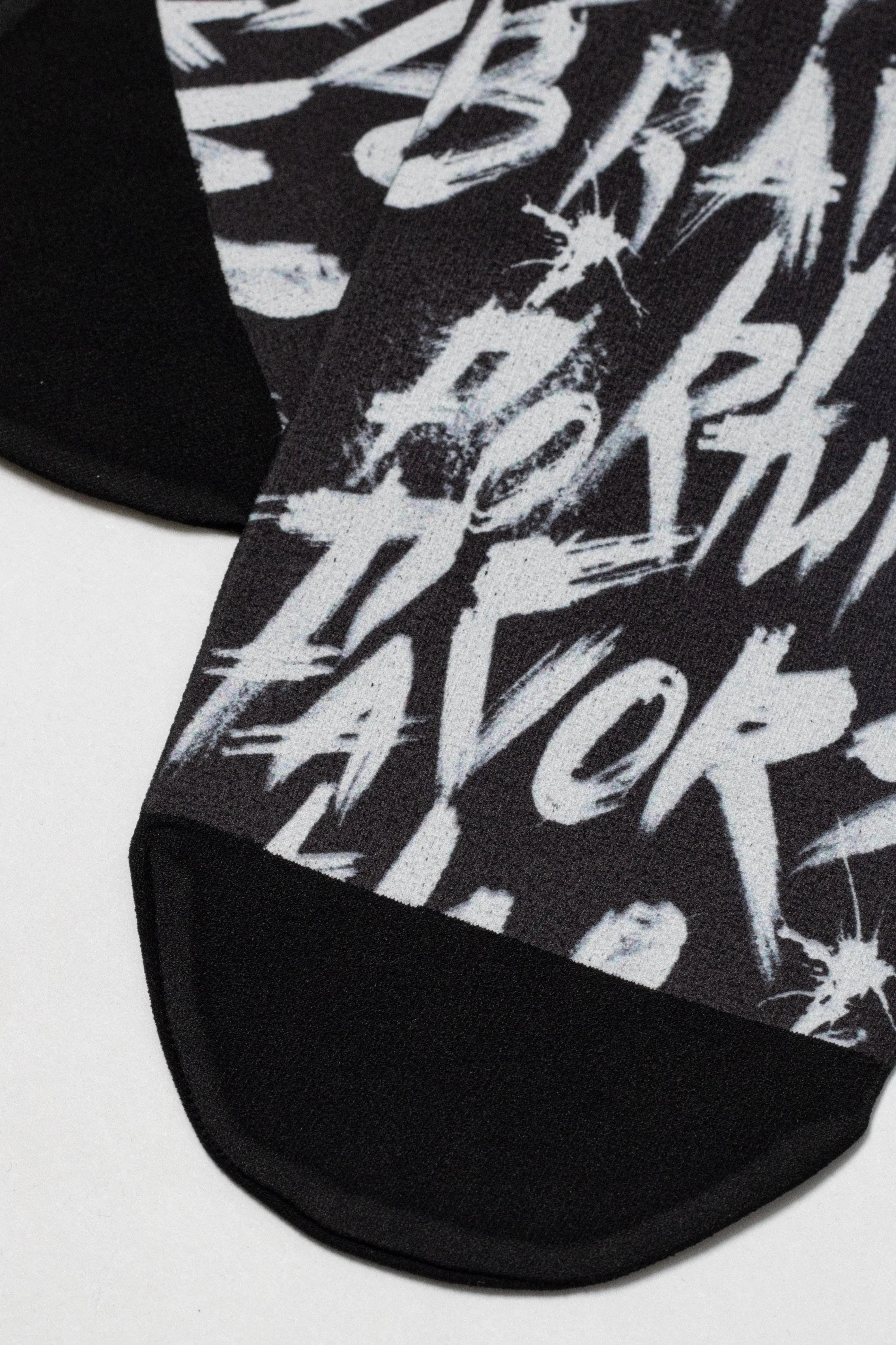 Dense Socks Conte Fantasy 911 - Brave Pattern