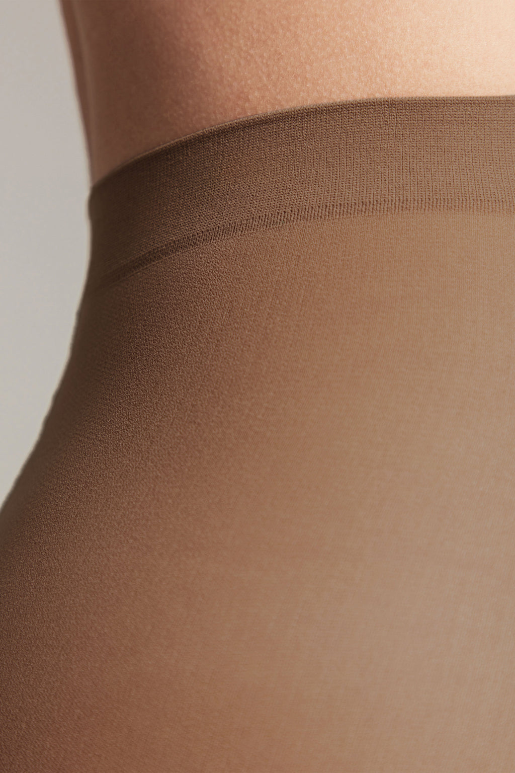 Tights Conte Solo 70 Den - Reinforced Torso