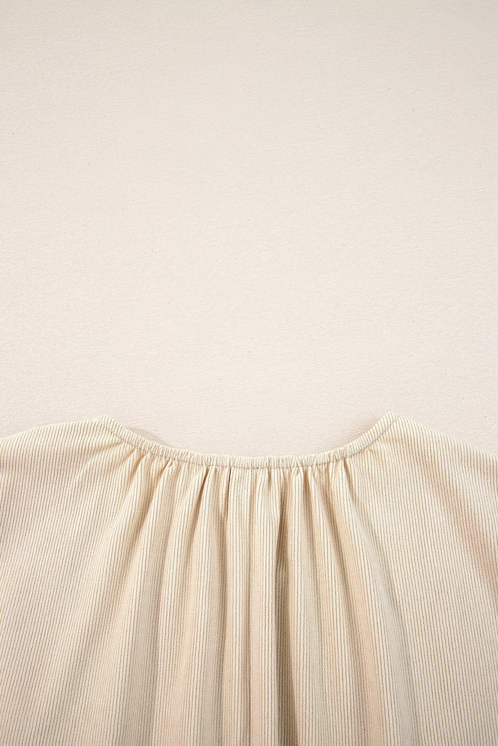 Plus Size Solid Scallop Notched Neck Mini Dress