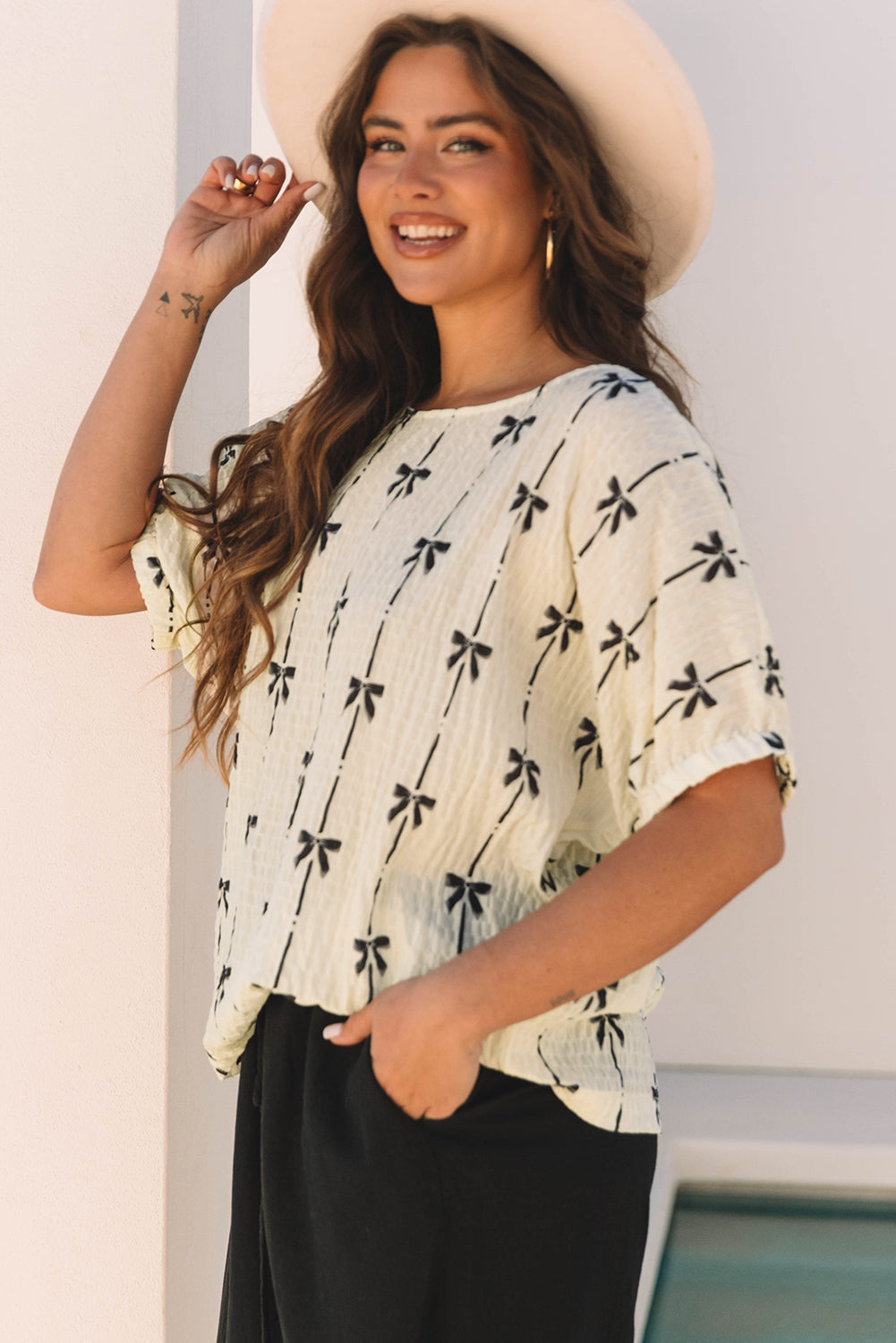 Bow Textured Puff Sleeve Top