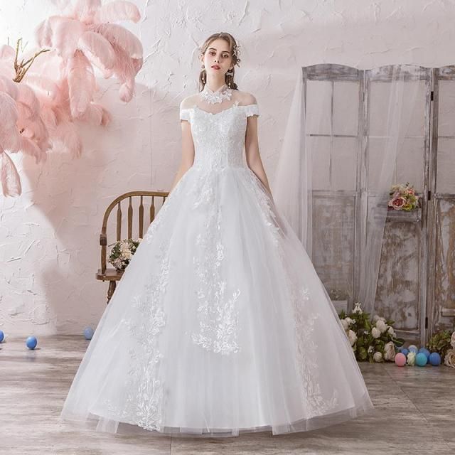Vintage High Neck Luxury Wedding Dress with Short Sleeve