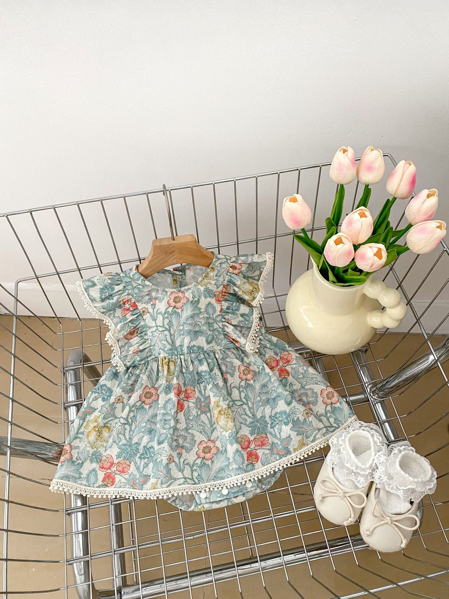 New Arrival Summer Baby Girls Flowers Print Fly Sleeves Onesies Dress