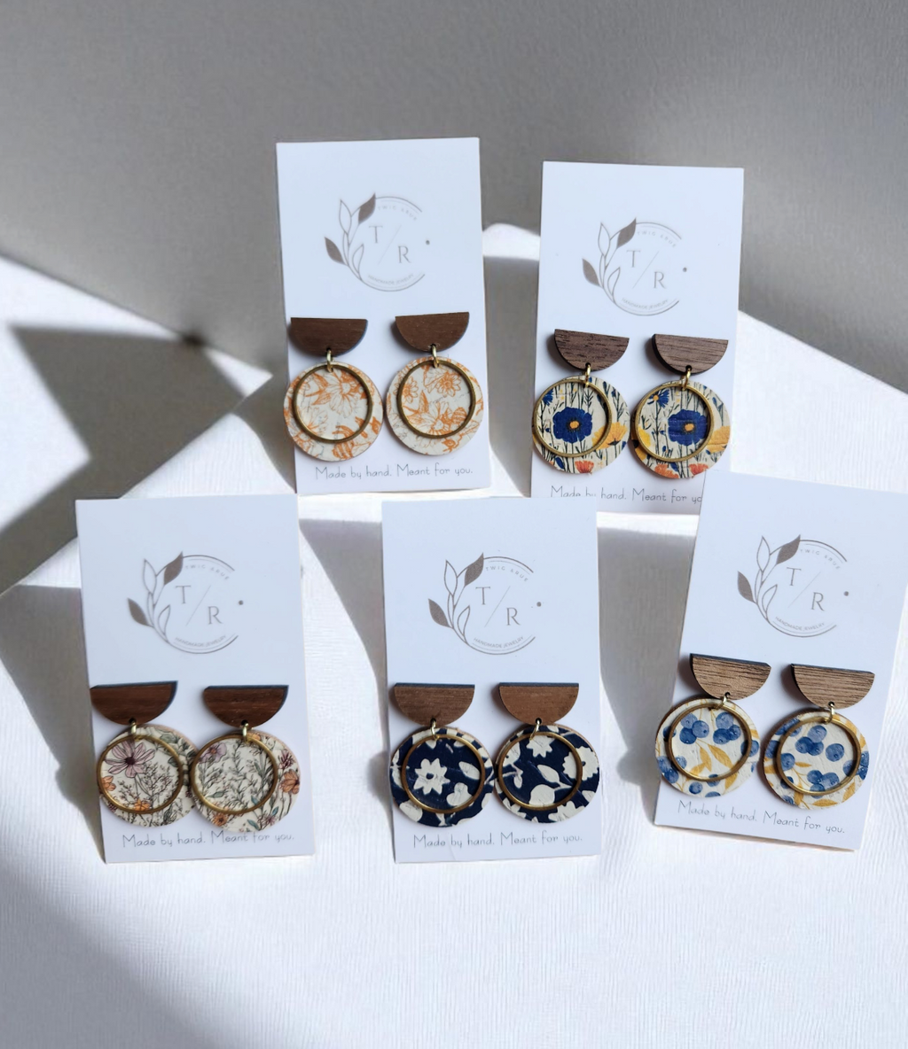 Ayla| Leather circle and wood stud