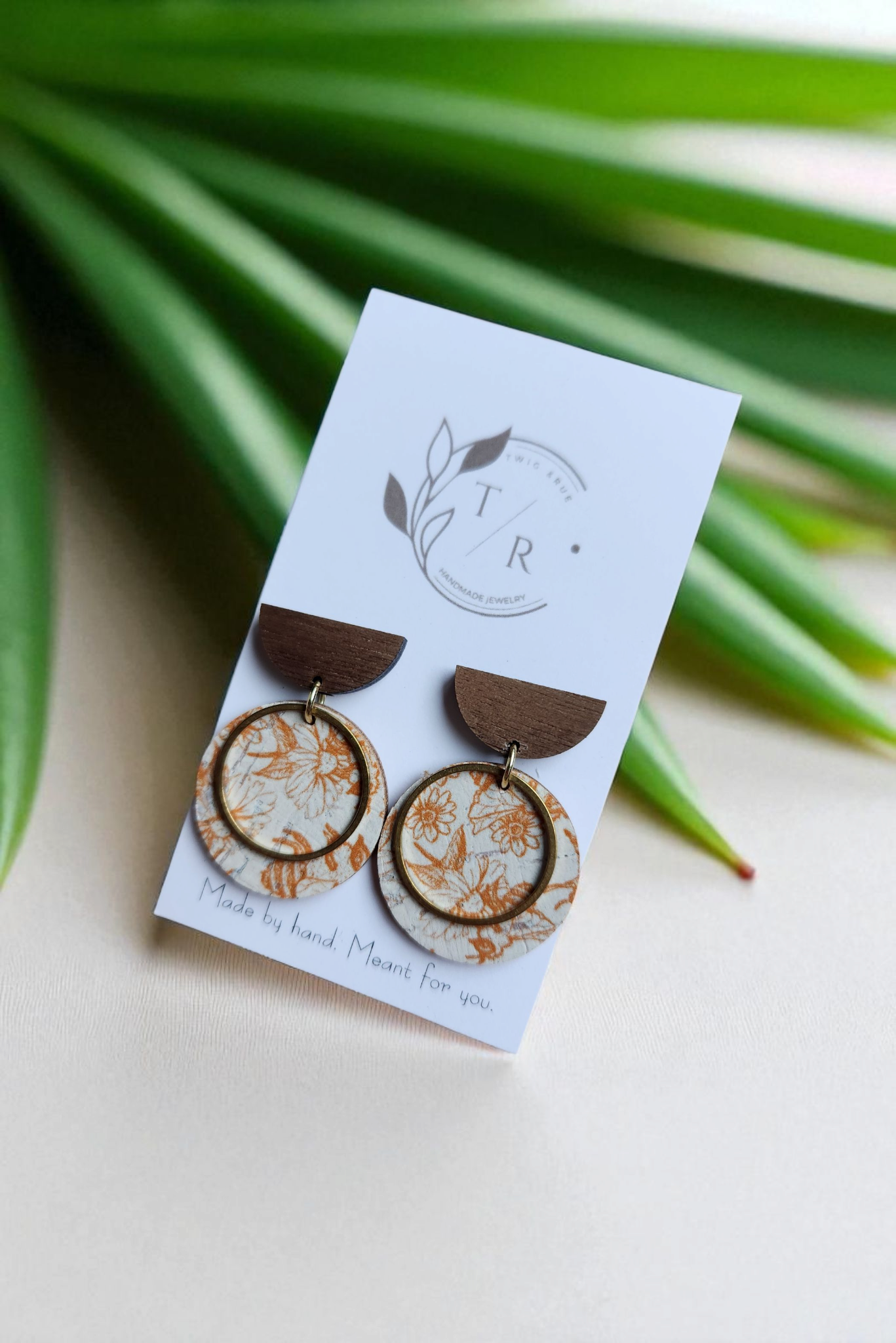 Ayla| Leather circle and wood stud