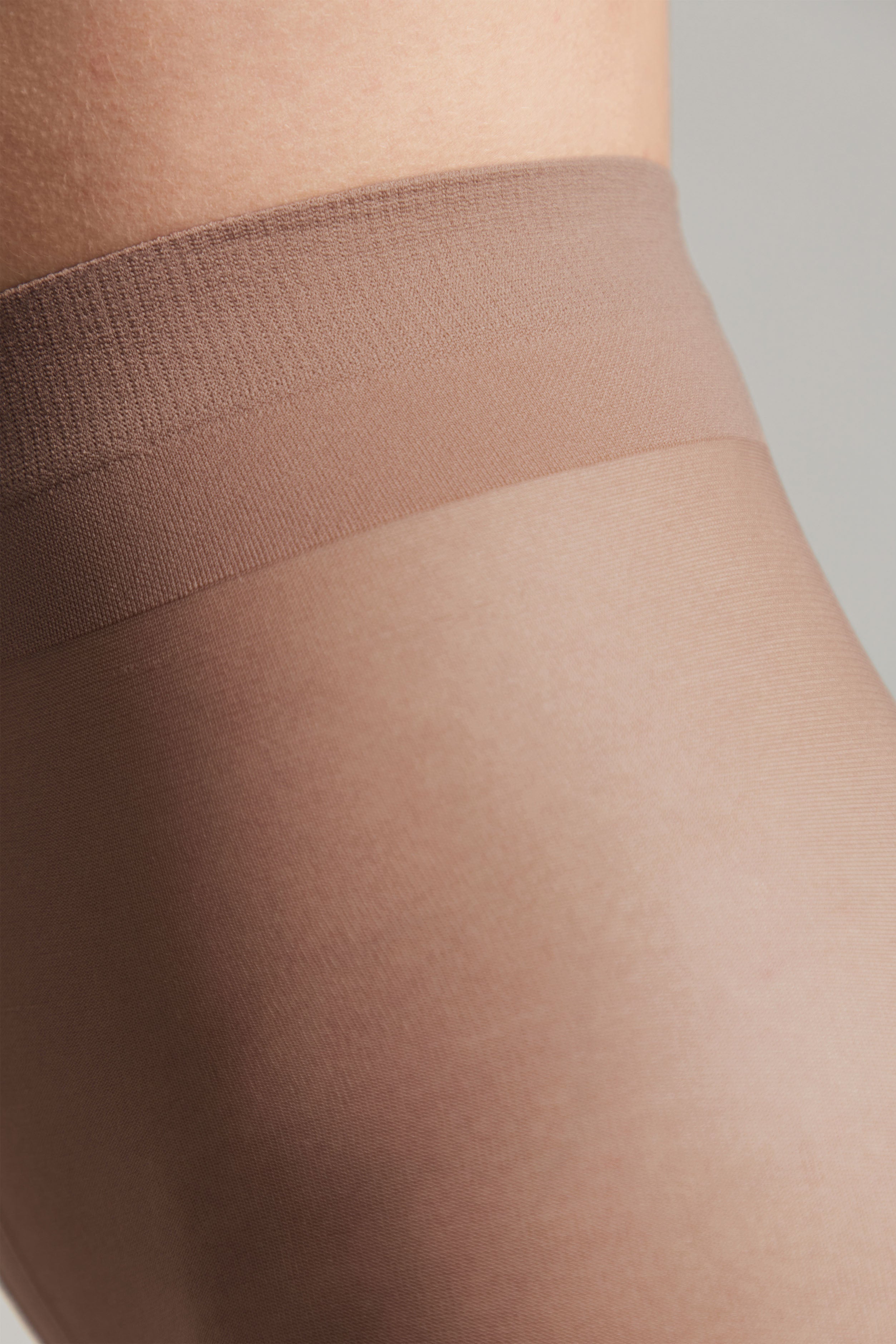 Tights Conte Tango 20 Den - Sheer to Waist Satin Shine